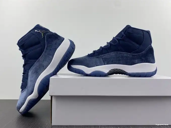 HYPE Jordan Velvet Air WMNS AR0715-441 Midnight 11 Navy 0427